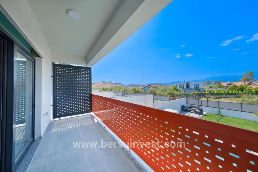 3+1-Zimmer Villa Zu vermieten in Çiftlik Bz. Fethiye - 220 m²