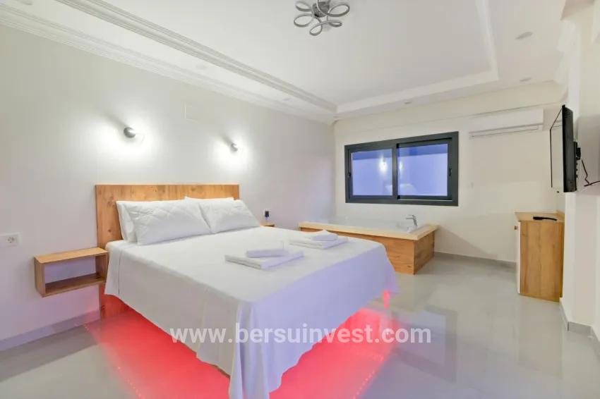 3+1-Zimmer Villa Zu vermieten in Çiftlik Bz. Fethiye - 220 m²