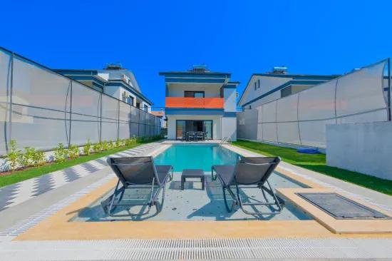 In Koca Çalış zu vermieten freistehende Villa mit Pool, möbliert