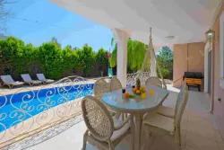 8+1-Zimmer Villa Zu verkaufen in Karagedik Bz. Fethiye - 500 m²
