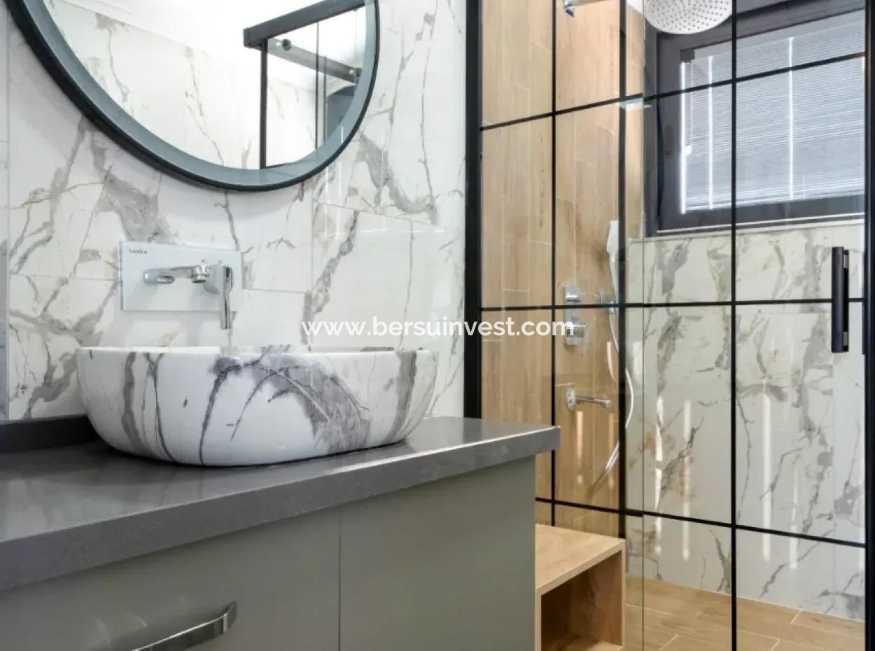 4-Stöckige Freistehende Villa In Çiftlik