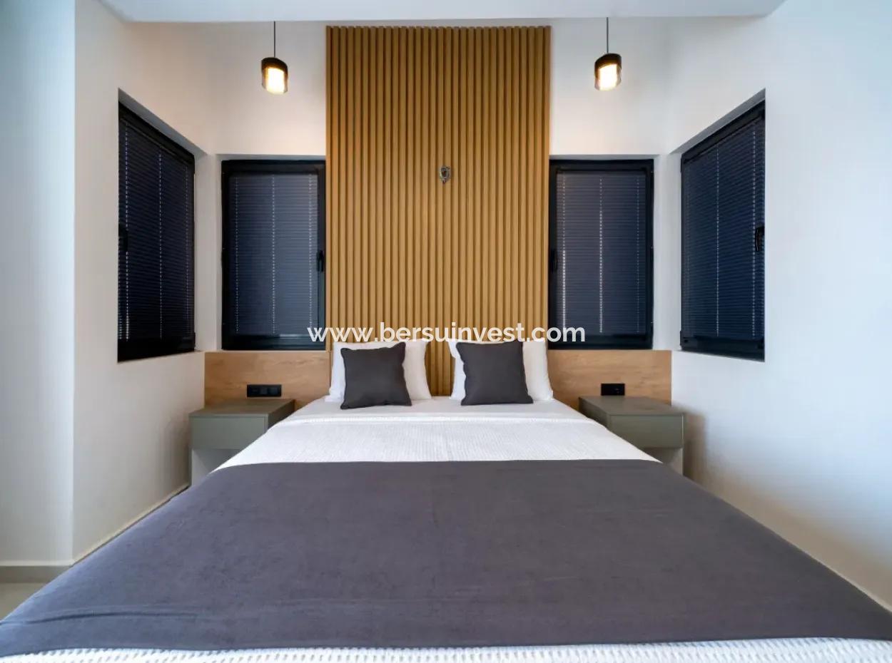 4-Stöckige Freistehende Villa In Çiftlik