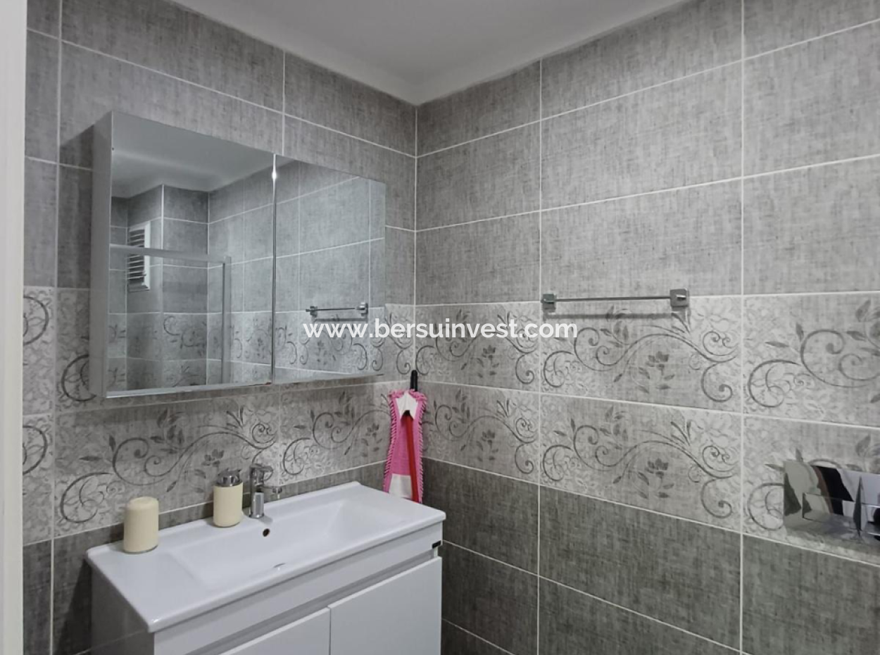 1+1 Wohnung In Einem Komplex Zum Verkauf Im Zentrum Von Fethiye