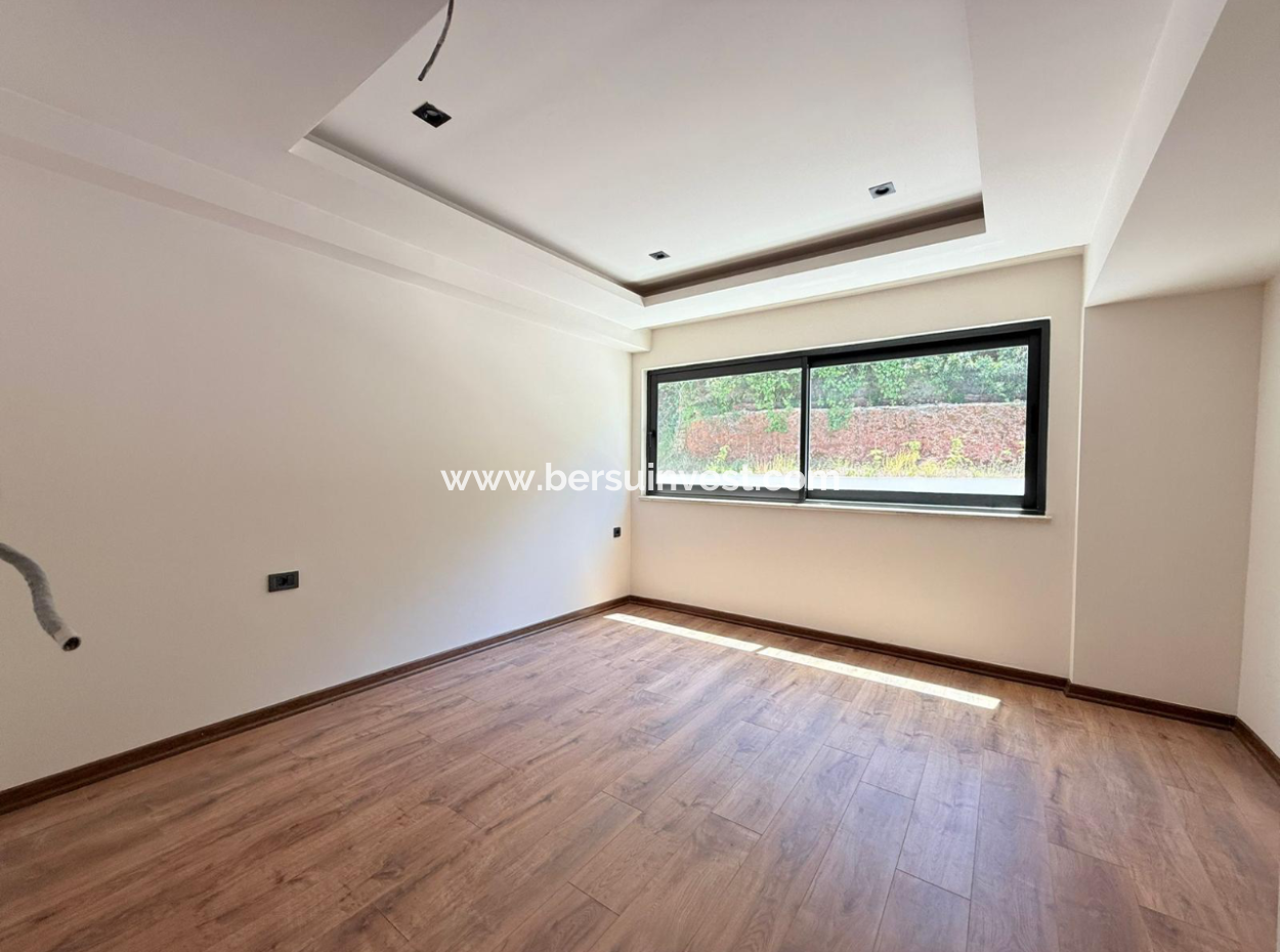 Zu Verkaufen 2+1 Maisonette-Wohnung In Karagözler Residence 222