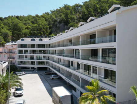 Zu Verkaufen 2+1 Maisonette-Wohnung In Karagözler Residence 222
