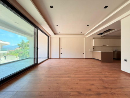 Zu Verkaufen 2+1 Maisonette-Wohnung In Karagözler Residence 222