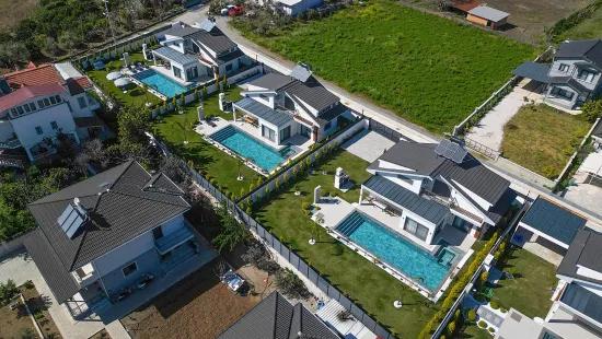 Freistehende Villa Mit Pool, 3+1, Zum Verkauf In Kargı