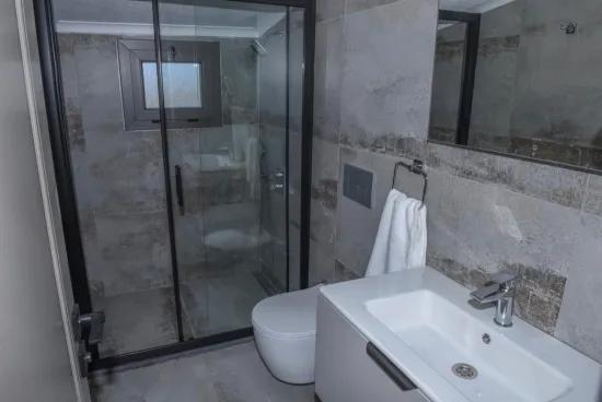 Freistehende Villa Mit Pool, 3+1, Zum Verkauf In Kargı