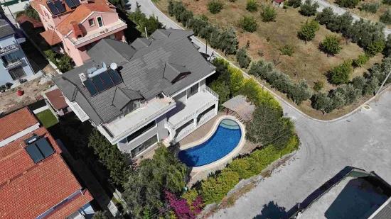Fethiye Karagedik 661 M² Grundstück Innerhalb 8+1 Privat Mit Pool Villa