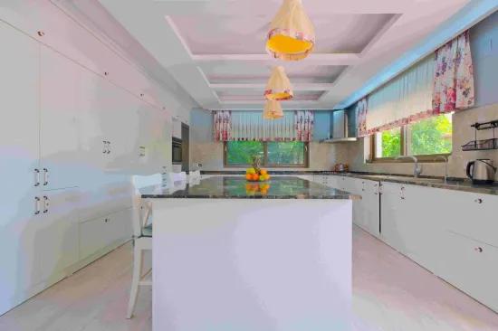 Fethiye Karagedik 661 M² Grundstück Innerhalb 8+1 Privat Mit Pool Villa