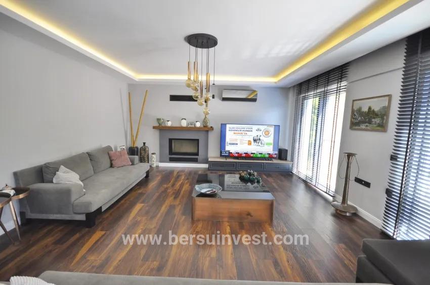 4+1 Bedroom Villa For sale in Çiftlik Nbh. Fethiye - 660 m²