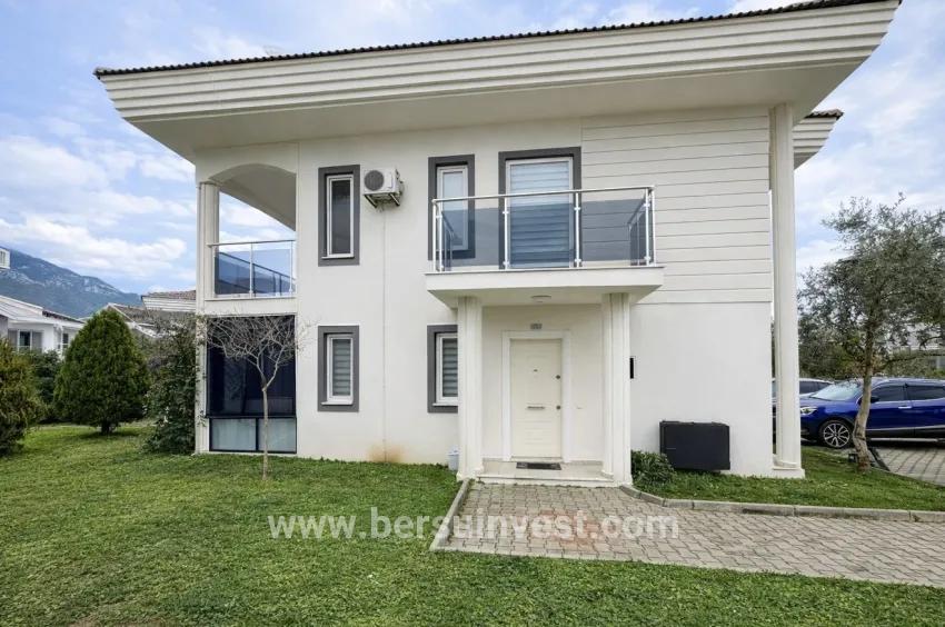 3+1 Bedroom Villa For rent in Ölüdeniz Nbh. Fethiye - 220 m²