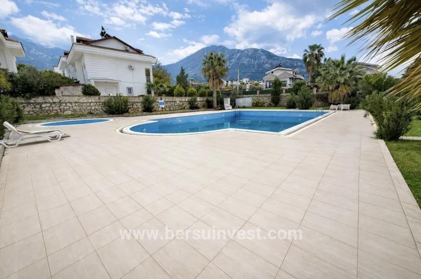 3+1 Bedroom Villa For rent in Ölüdeniz Nbh. Fethiye - 220 m²