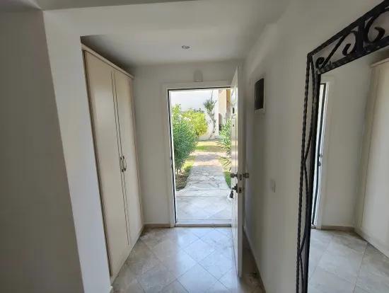 From Bersu Yatırım, Seafront Poolside Site Triplex Villa