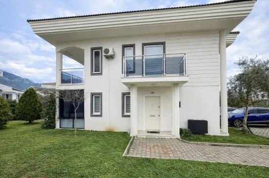 Furnished Villa Inside Pool Site In Ovacık
