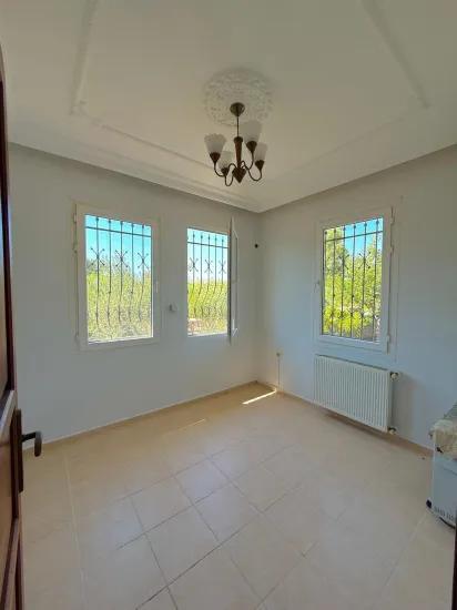 Detached Garden Pool For Rent Villa