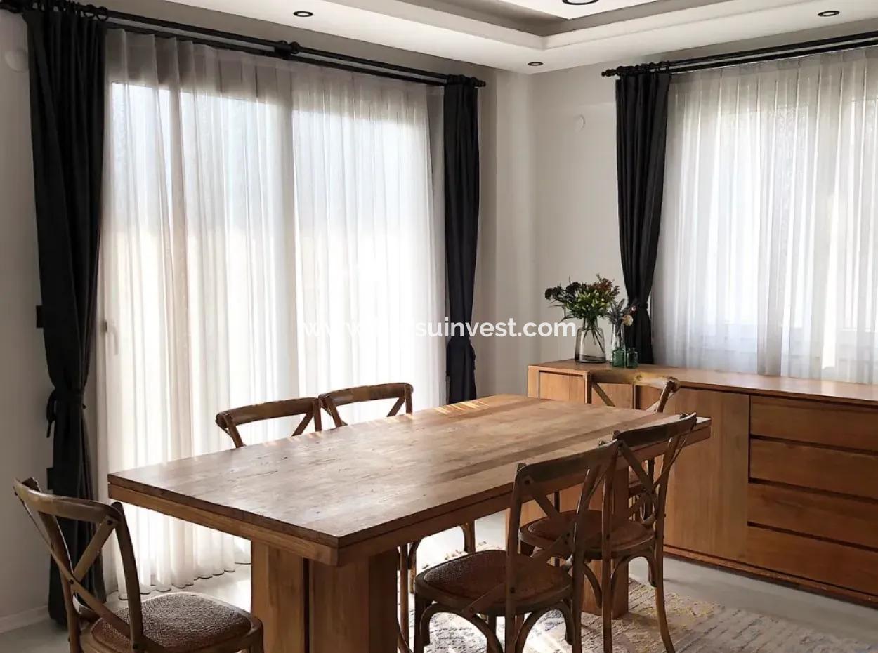 Duplex Apartment In Patlangic