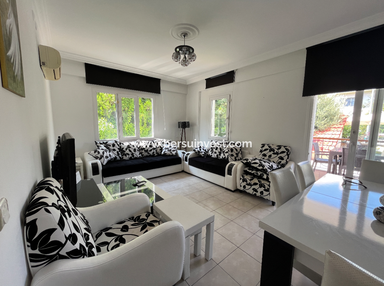 2+1 Furnished Apartment In A Complex With Pool