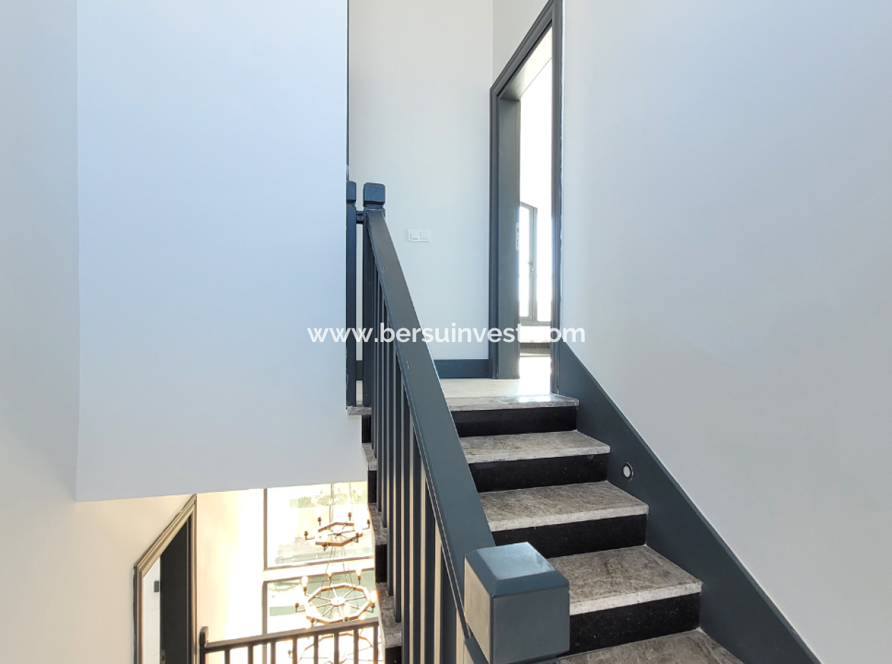 Spacious 4+1 Villa With Private Pool And Terrace In Fethiye