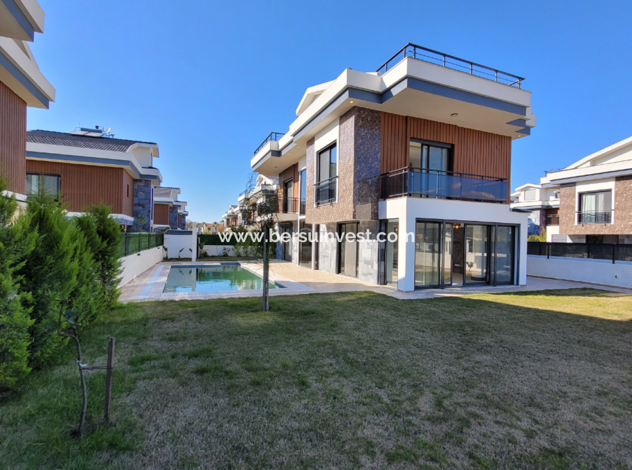 Spacious 4+1 Villa With Private Pool And Terrace In Fethiye