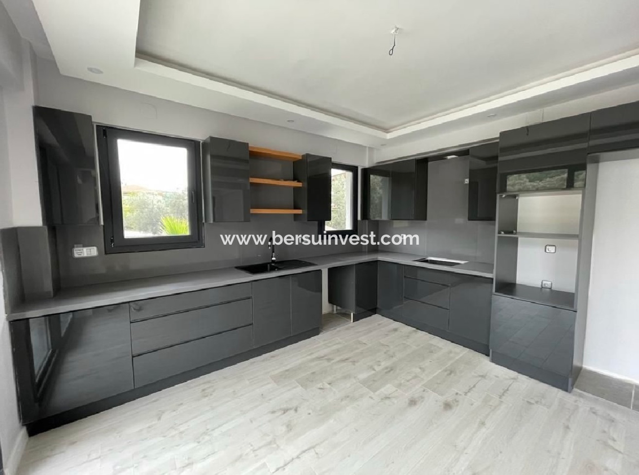 5+1 Villa For Sale In Fethiye Uzumlu