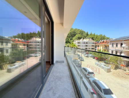 For Rent 2+1 Duplex Apartment In Karagözler Residence 222