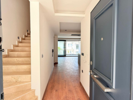For Rent 2+1 Duplex Apartment In Karagözler Residence 222