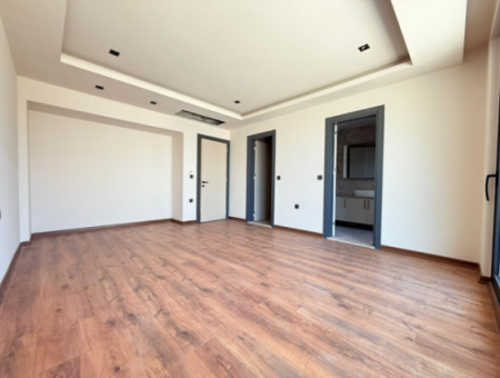 For Rent 2+1 Duplex Apartment In Karagözler Residence 222