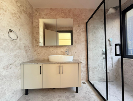 For Rent 2+1 Duplex Apartment In Karagözler Residence 222