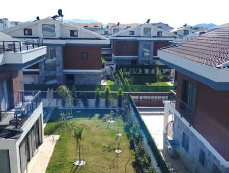 Spacious 4+1 Villa With Private Pool And Terrace In Fethiye