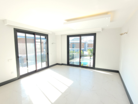 Spacious 4+1 Villa With Private Pool And Terrace In Fethiye