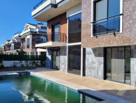 Spacious 4+1 Villa With Private Pool And Terrace In Fethiye