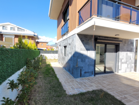 Spacious 4+1 Villa With Private Pool And Terrace In Fethiye