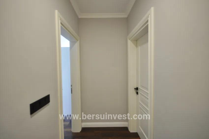 Для продажи Вилла 4+1 в Çiftlik Fethiye - 660 m²