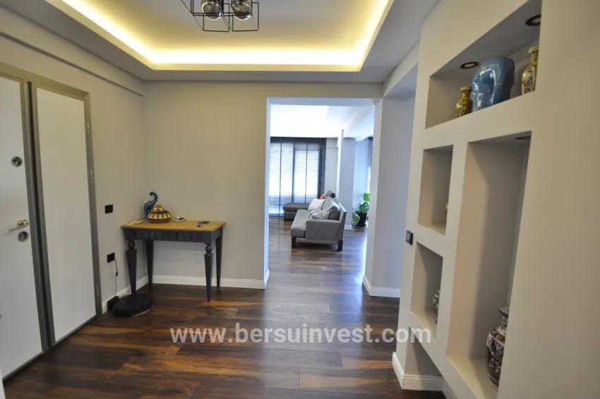 Для продажи Вилла 4+1 в Çiftlik Fethiye - 660 m²