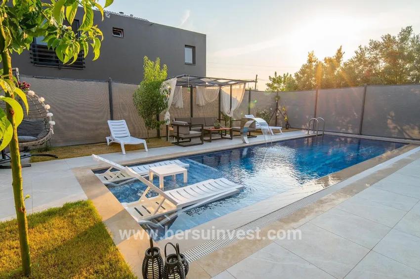 В аренду Вилла 3+1 в Kargı Fethiye - 350 m²