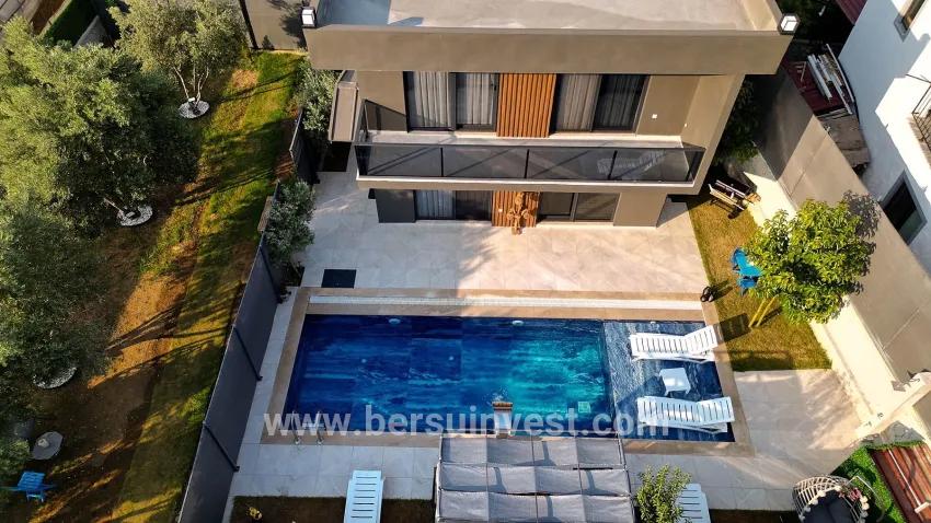 В аренду Вилла 3+1 в Kargı Fethiye - 350 m²