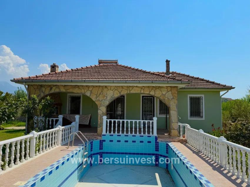 Fethiye Kargı Mah. Kiralık 2+1 Villa - 500 m²