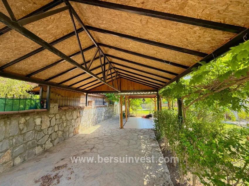 Fethiye Kargı Mah. Kiralık 2+1 Villa - 500 m²