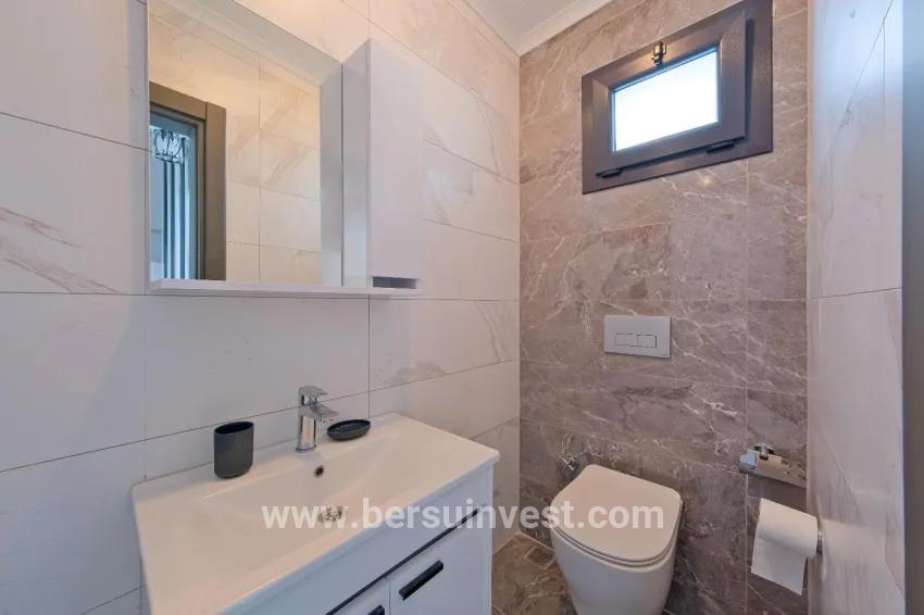 Fethiye Çiftlik Mah. Kiralık 3+1 Villa - 220 m²