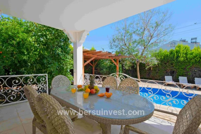 Fethiye Karagedik Mah. Satılık 8+1 Villa - 500 m²