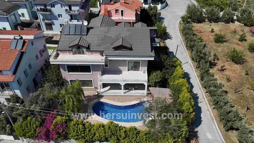 Fethiye Karagedik Mah. Satılık 8+1 Villa - 500 m²