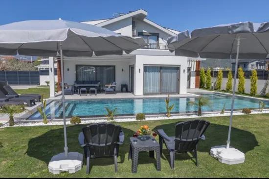 Kargı'da Satılık 3+1 Müstakil Havuzlu Villa