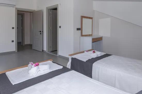 Kargı'da Satılık 3+1 Müstakil Havuzlu Villa