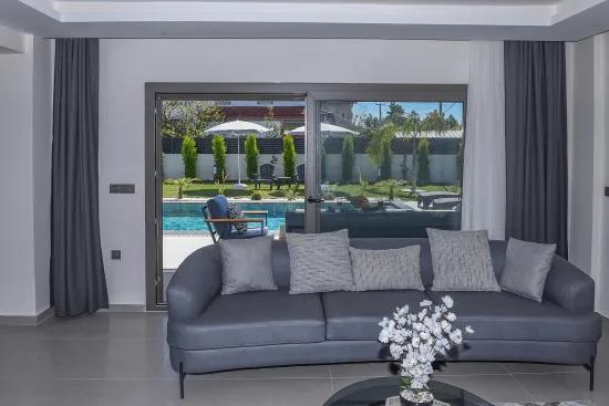 Kargı'da Satılık 3+1 Müstakil Havuzlu Villa