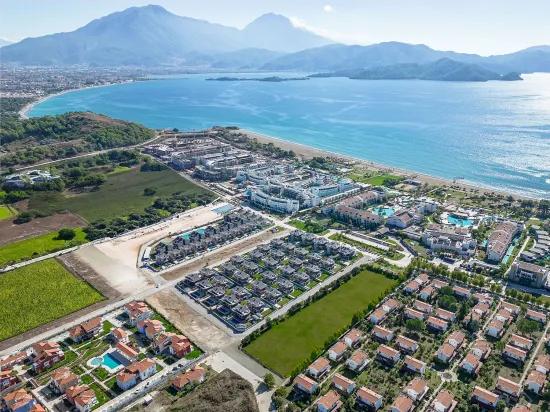 Galaxy Villaları'nda Satılık 4+1 Müstakil Havuzlu Villa