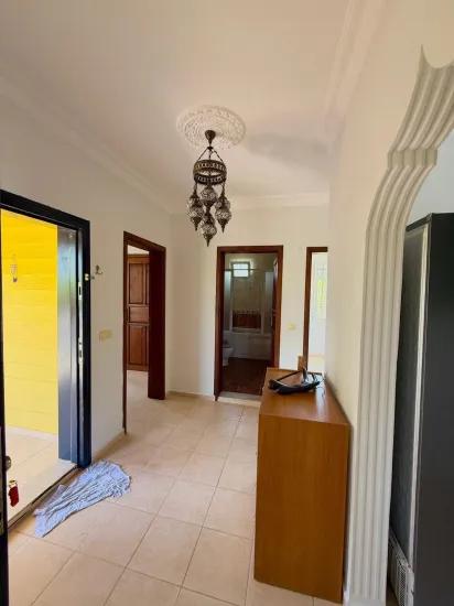 Müstakil Bahçeli Havuzlu Kiralık Villa