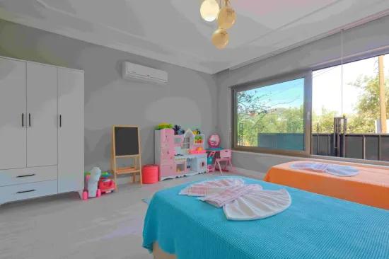 Fethiye Karagedik'te 661 M² Arsa İçinde 8+1 Özel Havuzlu Villa