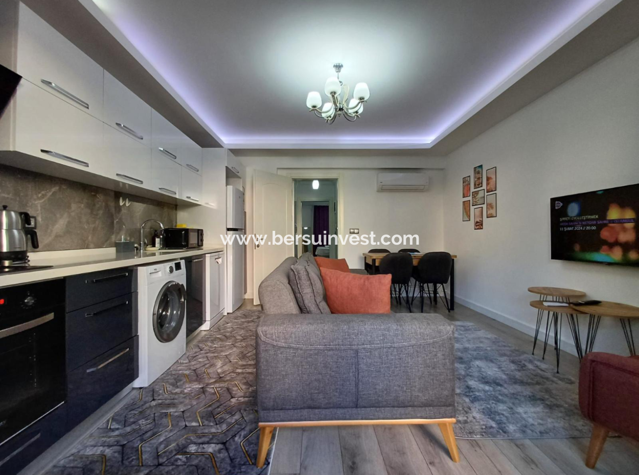 Fethiye Merkez'de Satılık 1+1 Site İçerisinde Daire