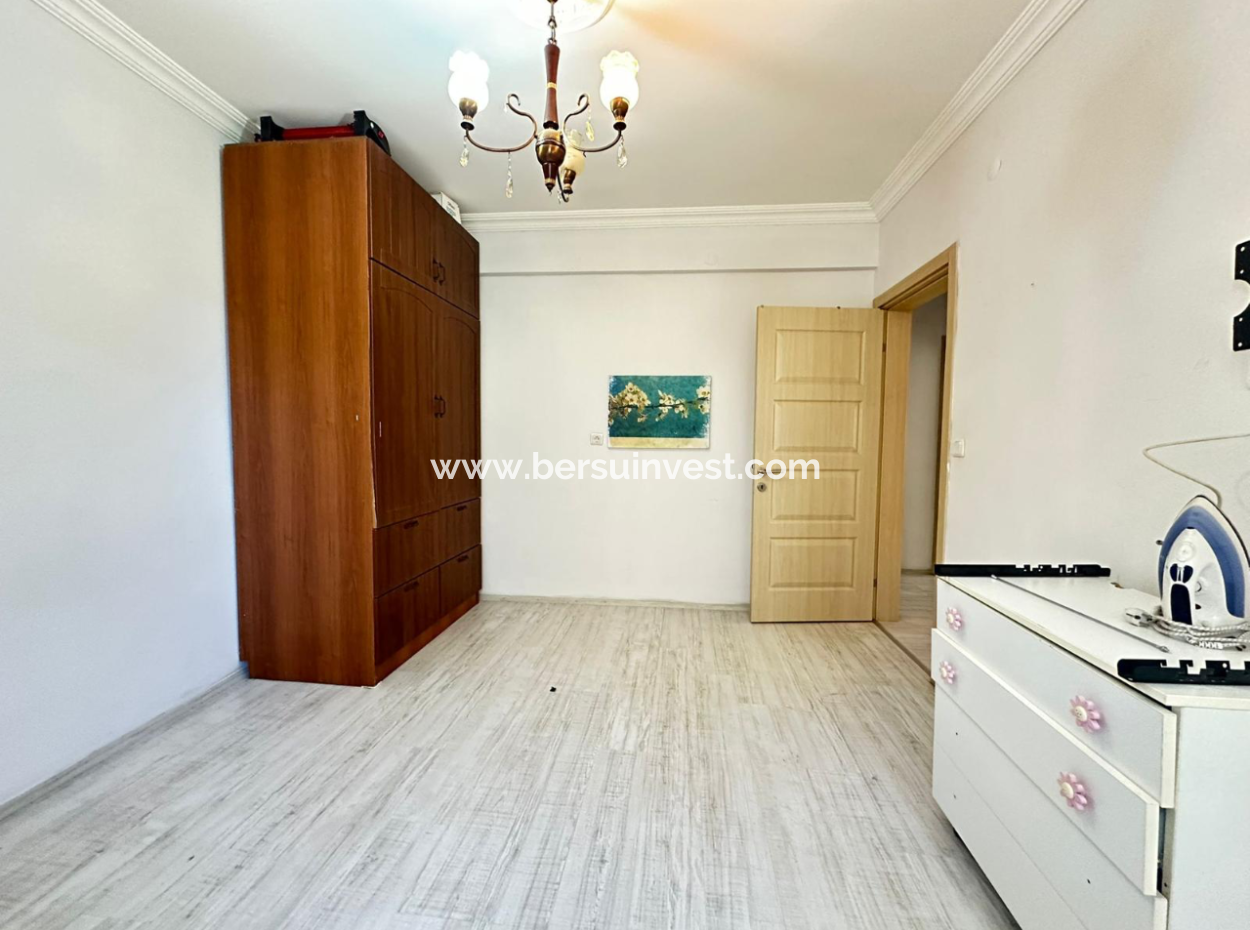 Tuzla'da Kiralık 3+1 Zemin Kat Daire